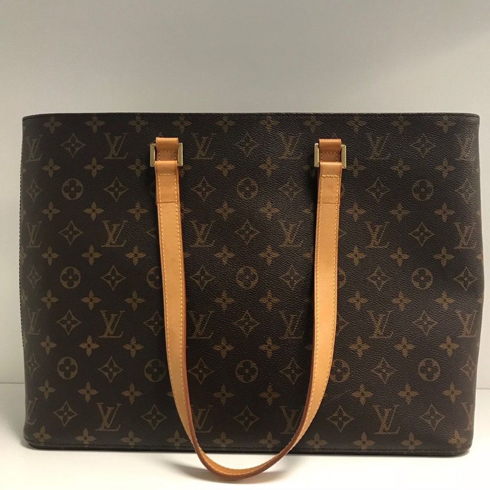 ❤️SOLD❤️Authentic Louis Vuitton Luco Tote - Picture 1 of 8